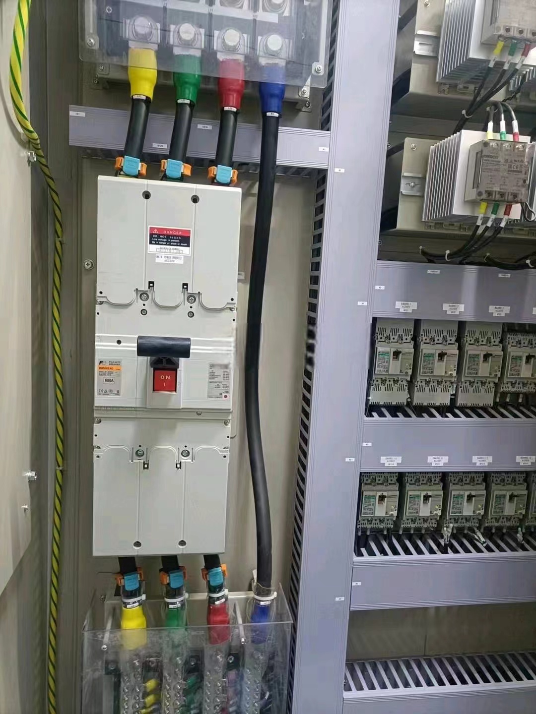 1714352415140753.jpg 無線測溫(迷你型)2.jpg