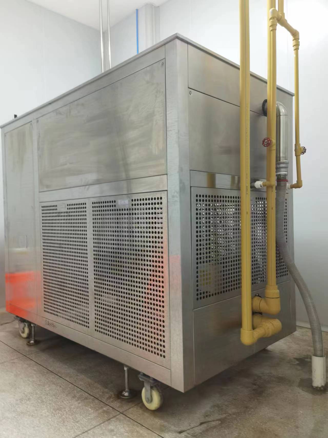 1716276218737978.jpg 真空預(yù)冷機-主機3.jpg